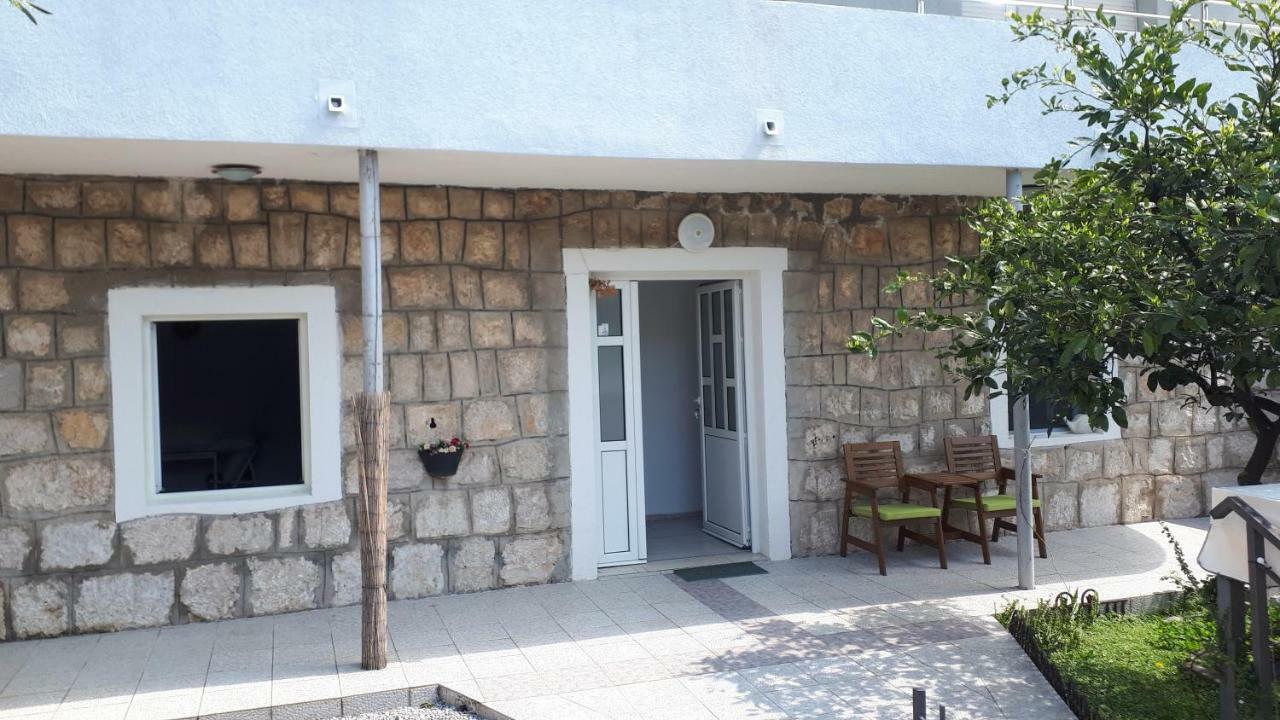 Studio Apartments Ilija Kotor Eksteriør bilde