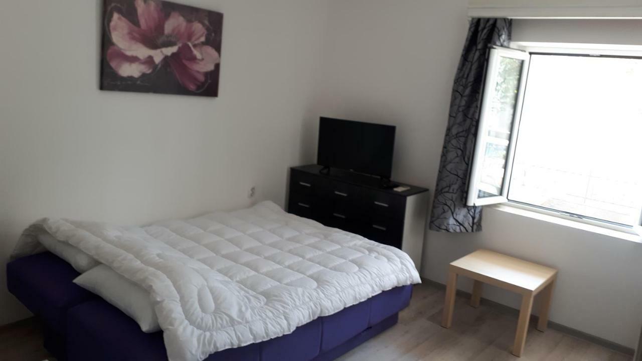 Studio Apartments Ilija Kotor Eksteriør bilde
