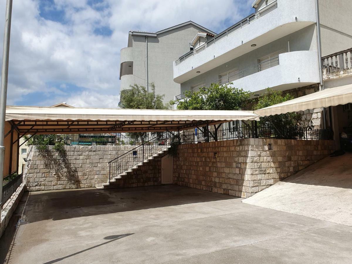 Studio Apartments Ilija Kotor Eksteriør bilde