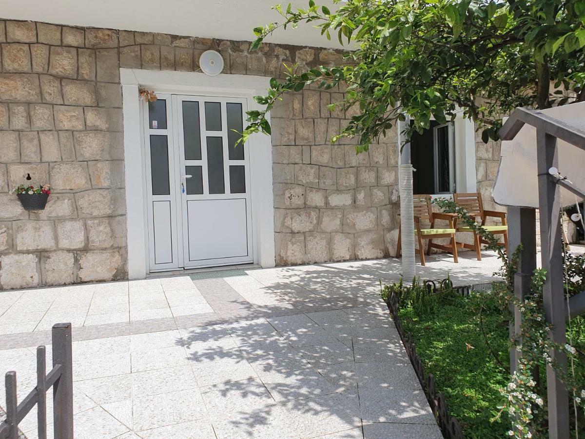 Studio Apartments Ilija Kotor Eksteriør bilde